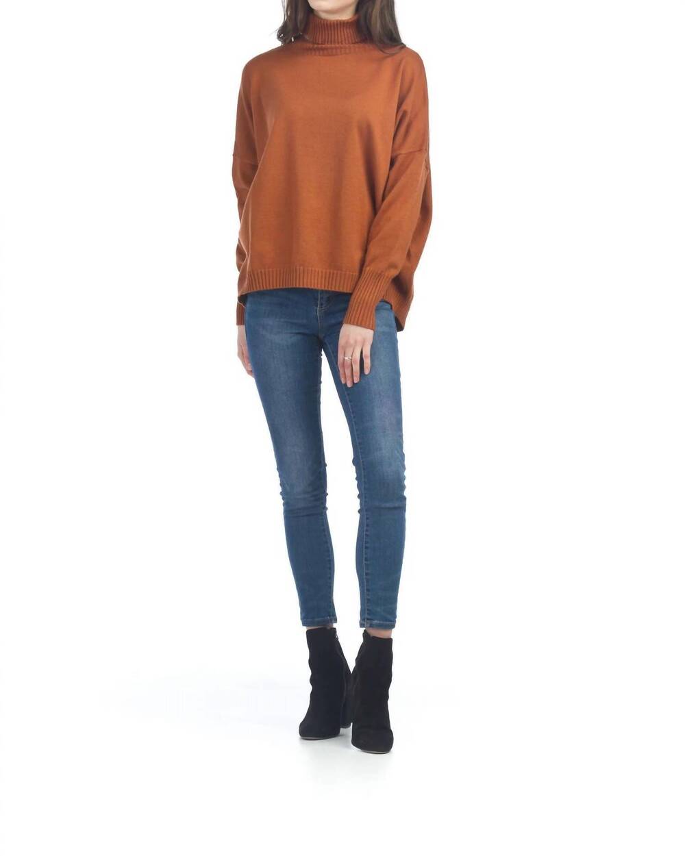 NEW PAPILLON turtle neck sweater with ribbed detail in rust